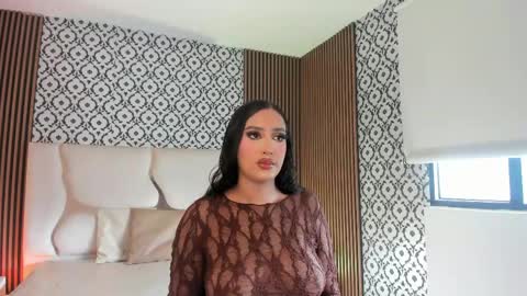 BELLA online show from 8, 5, 2026