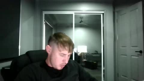 Snapshot of beelzebubxo chatting on 16, 9, 2025 beelzebubxo online show from 16, 9, 2025