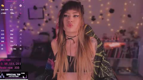       online show from 15, 10, 2025