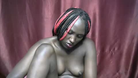 Snapshot of beib_love chatting on 5, 4, 2026 beib_love online show from 5, 4, 2026