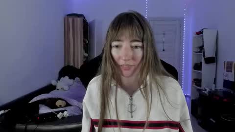 Snapshot of bekkawell chatting on 23, 9, 2025 Lisa online show from 23, 9, 2025