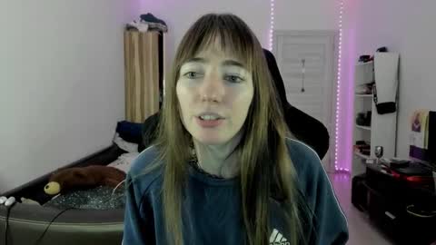 Snapshot of bekkawell chatting on 20, 10, 2025 Lisa online show from 20, 10, 2025