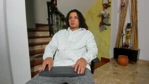 Snapshot of belamiramil chatting on 18, 11, 2025 independent model online show from 18, 11, 2025