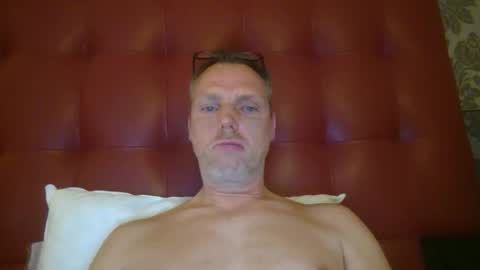Snapshot of belgianordenary chatting on 15, 4, 2026 belgianordenary online show from 15, 4, 2026