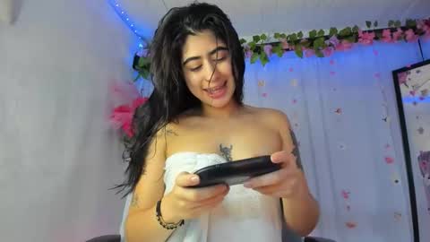 Snapshot of belinda_luna_ chatting on 30, 11, 2025 modelo independiente online show from 30, 11, 2025