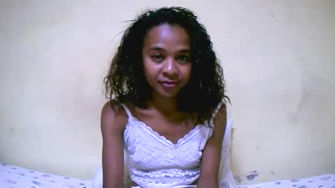 bella193999 online show from 6, 12, 2024