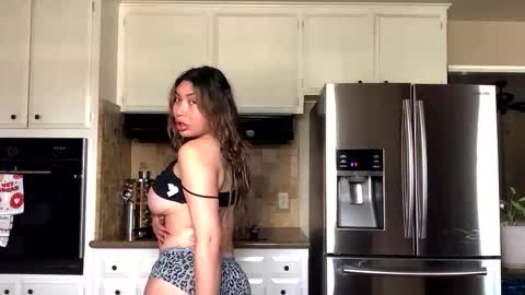 Snapshot of bella69donna chatting on 26, 2, 2026 bella69donna online show from 26, 2, 2026