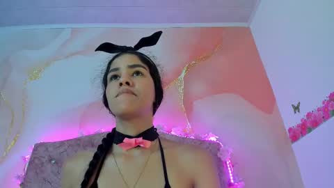 Snapshot of bella__sweets chatting on 13, 2, 2025 Melanie online show from 13, 2, 2025