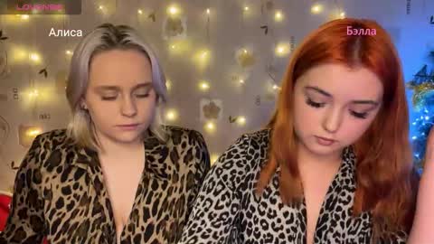 bella_and_alice online show from 18, 12, 2025