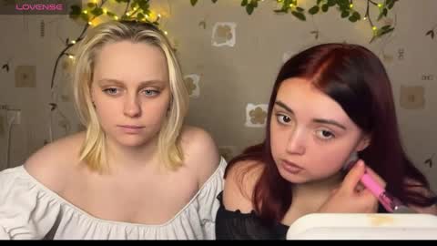 bella_and_alice online show from 13, 5, 2026