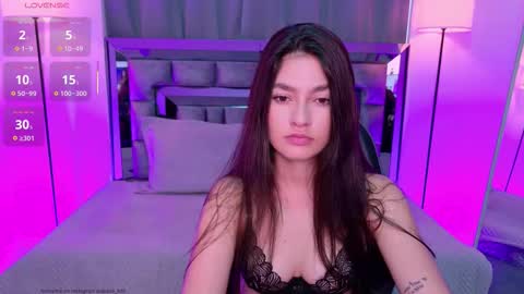 Bella  online show from 12, 3, 2026