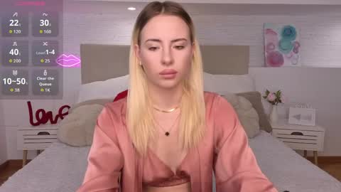 Snapshot of bella_crazyy chatting on 13, 5, 2026 Bella online show from 13, 5, 2026