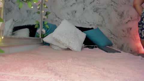 Dessi  online show from 12, 1, 2026