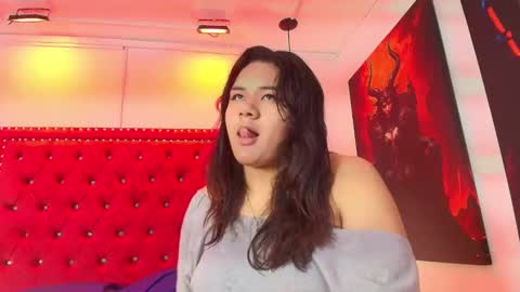 Snapshot of bella_donnna chatting on 18, 11, 2025 Bella online show from 18, 11, 2025