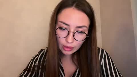 bella_foxxi online show from 13, 12, 2024