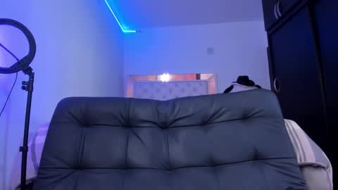 Snapshot of bella_hamilton chatting on 14, 2, 2026 bella_hamilton online show from 14, 2, 2026