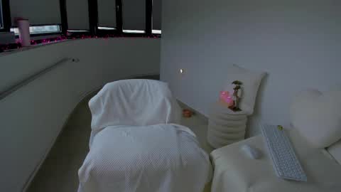 Snapshot of bella_hot77 chatting on 29, 3, 2026 Anna online show from 29, 3, 2026