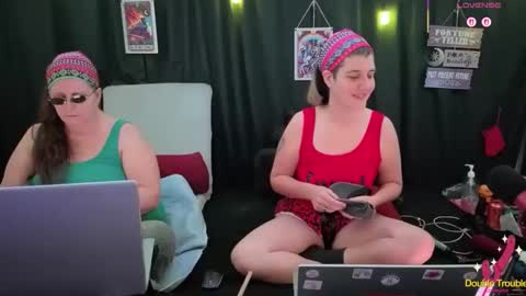 Bella James online show from 26, 11, 2025