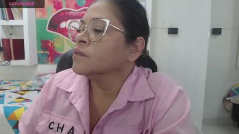 lady online show from 18, 9, 2025