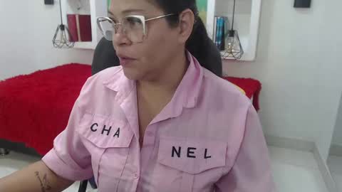 lady online show from 29, 9, 2025