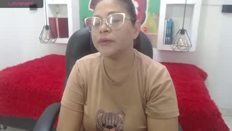 lady online show from 30, 9, 2025