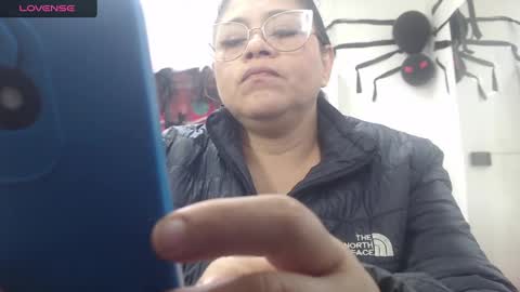 lady online show from 21, 10, 2025