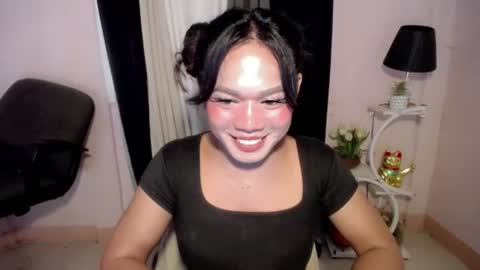 Snapshot of bella_ngo chatting on 13, 6, 2026 bella_ngo online show from 13, 6, 2026