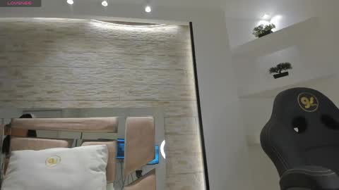  BELLA  online show from 14, 4, 2026