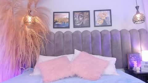 bella_peach_ online show from 1, 5, 2026