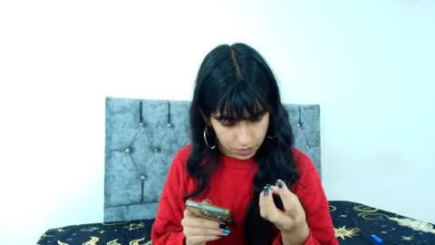 Bella online show from 17, 9, 2025