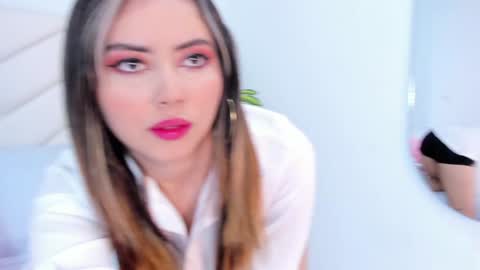 Bella  online show from 7, 12, 2024