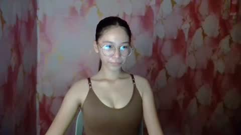 Snapshot of bella_saero chatting on 23, 4, 2026 bella online show from 23, 4, 2026
