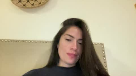 Snapshot of bella_sttone chatting on 20, 1, 2025 Bella online show from 20, 1, 2025