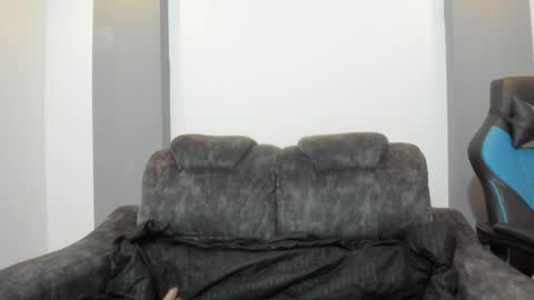 Bella online show from 8, 5, 2026
