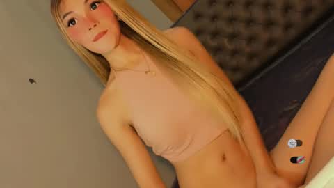 Bella online show from 20, 9, 2025