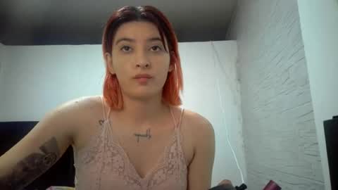 Snapshot of bella_thorne1999 chatting on 21, 7, 2026 bella_thorne1999 online show from 21, 7, 2026
