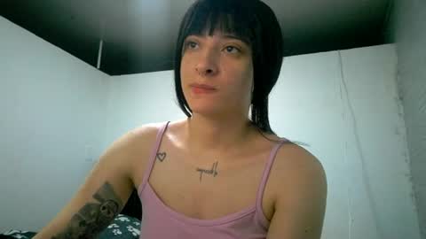 Snapshot of bella_thorne1999 chatting on 9, 8, 2026 bella_thorne1999 online show from 9, 8, 2026