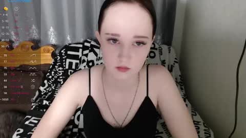 Snapshot of bellaabey chatting on 17, 9, 2025 Bella online show from 17, 9, 2025