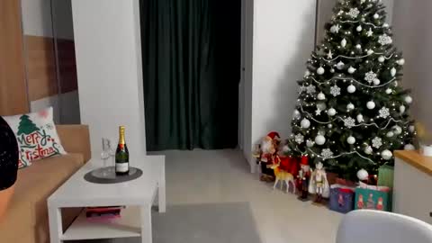 BellaDona online show from 3, 1, 2025