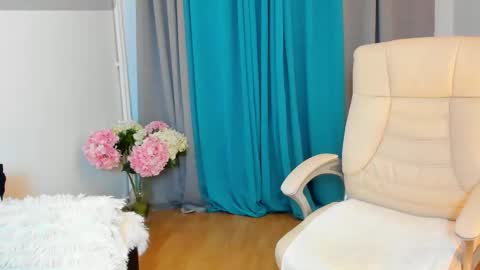 Snapshot of bellaanna25 chatting on 28, 2, 2025 BellaAnna online show from 28, 2, 2025