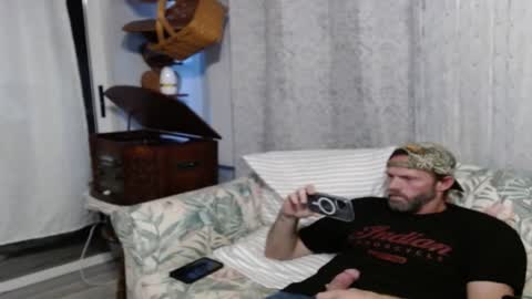 Snapshot of bellabeanz chatting on 6, 2, 2025 Roxy Rain online show from 6, 2, 2025