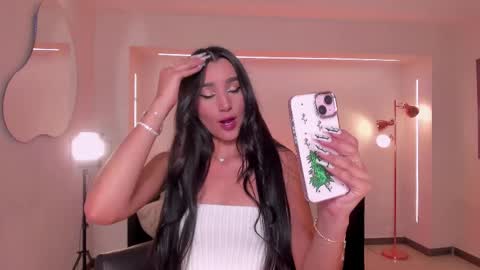  Bella C  online show from 23, 11, 2025