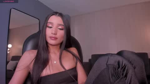  Bella C  online show from 16, 5, 2026