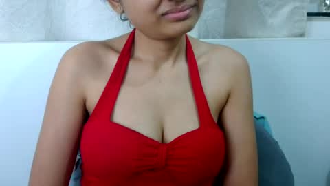 bellacrystall online show from 30, 7, 2026
