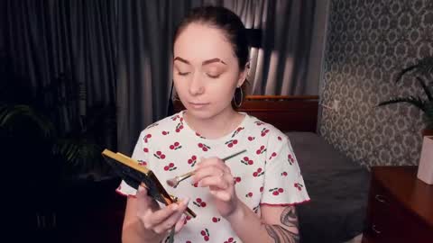 Bella online show from 22, 4, 2026