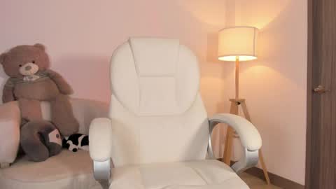Bella Mia online show from 9, 5, 2026