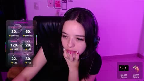 Bella Monteluna online show from 29, 10, 2025