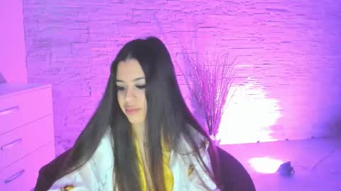 BellaNoir  online show from 11, 2, 2026