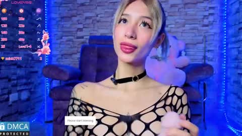   online show from 15, 5, 2026