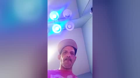 Bellaskeykeeper online show from 24, 6, 2026